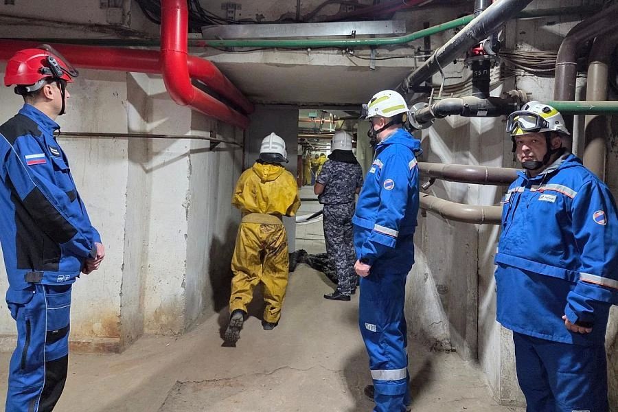 На Волжской ГЭС «ликвидировали» разлив нефтепродуктов На Волжской ГЭС «ликвидировали» разлив нефтепродуктов