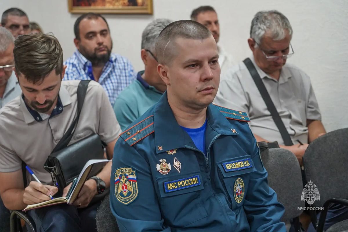 #БудниМЧС. Накануне, в региональном главке МЧС России прошло служебное совещание, темой которого стала подготовка к предстоящим учениям по гражданской обороне #БудниМЧС. Накануне, в региональном главке МЧС России прошло служебное совещание, темой которого стала подготовка к предстоящим учениям по гражданской обороне