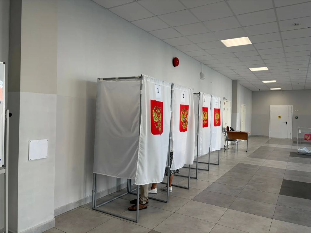 Завершился первый из трех дней голосования Завершился первый из трех дней голосования