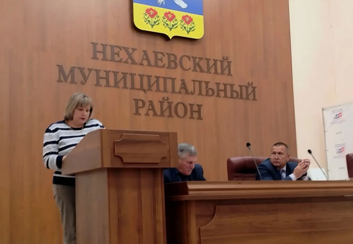 ДУМЫ НА МЕСТАХ. Нехаевская районная Дума ДУМЫ НА МЕСТАХ. Нехаевская районная Дума