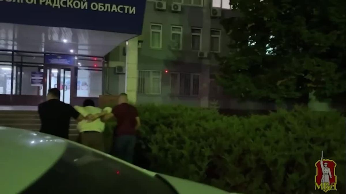 В Камышине задержали курьера, забравшего у обманутой пенсионерки 2 млн рублей