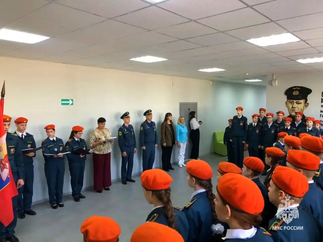 Торжественная клятва кадета: важный шаг на пути к служению Родине Торжественная клятва кадета: важный шаг на пути к служению Родине