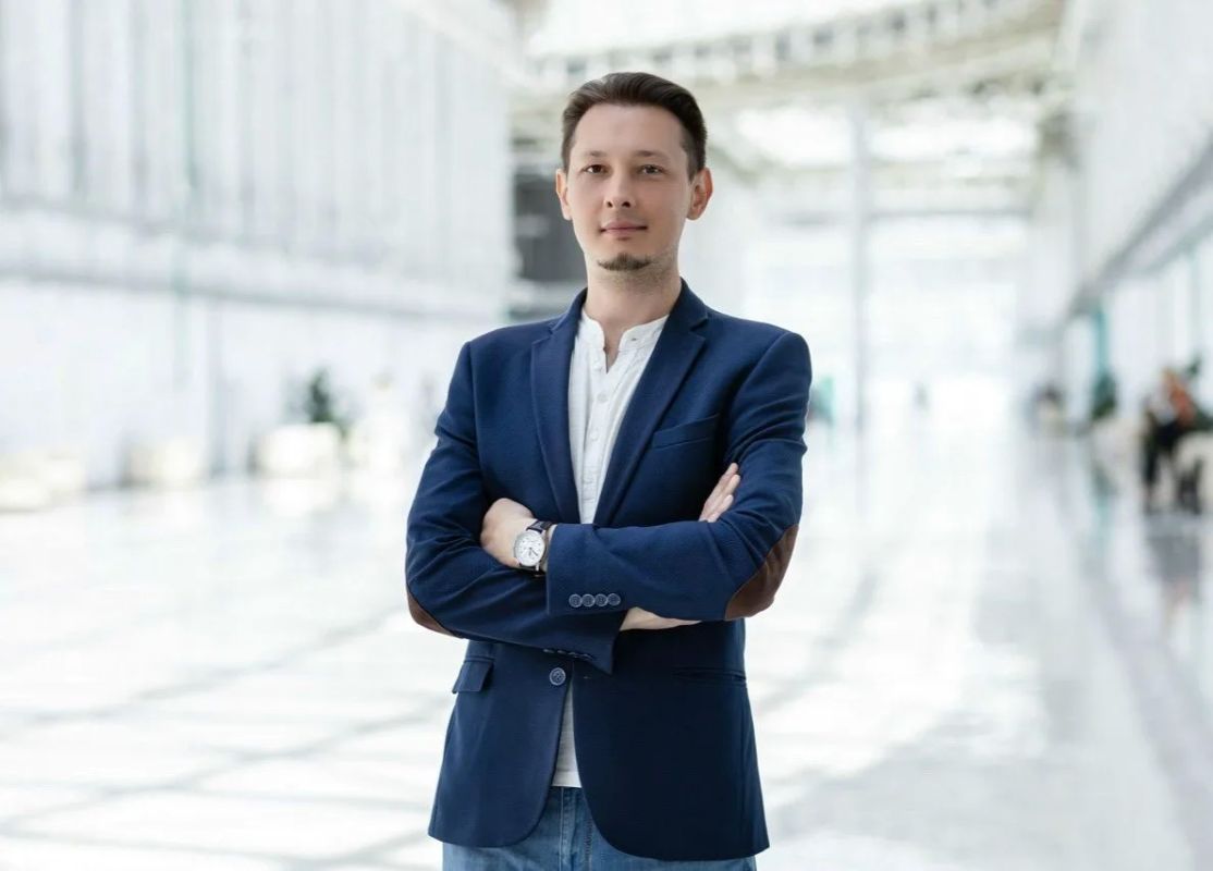 Книга доцента ВолгГМУ Дениса Новикова вошла в шорт-лист премии «Просветитель» Книга доцента ВолгГМУ Дениса Новикова вошла в шорт-лист премии «Просветитель»