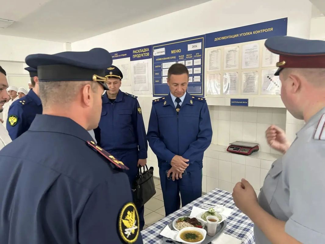 Прокурор Волгоградской области проверил деятельность пенитенциарных учреждений в городе Камышине Прокурор Волгоградской области проверил деятельность пенитенциарных учреждений в городе Камышине