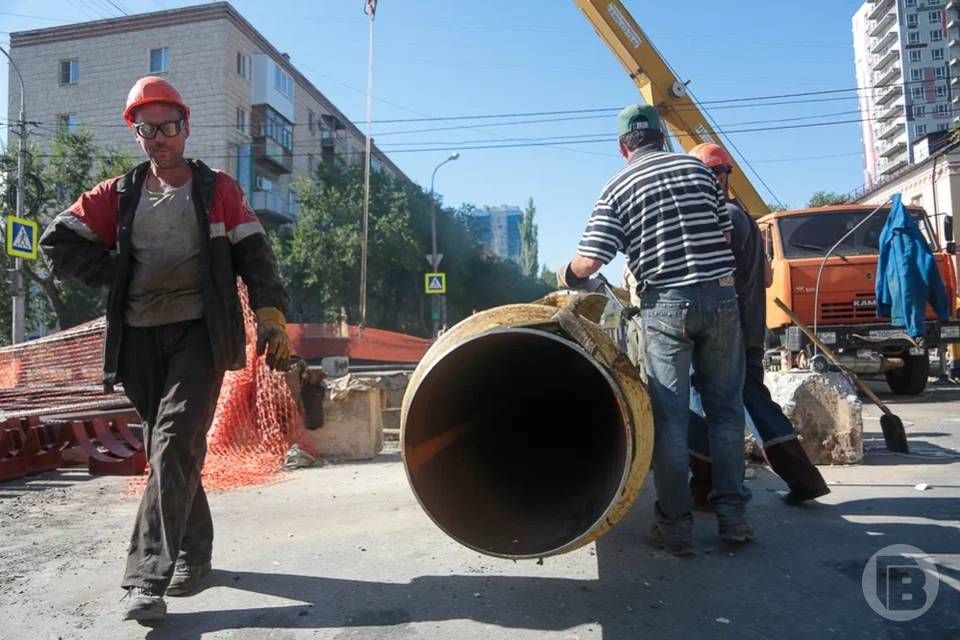 Порядка 30 коммунальных объектов обновят в ходе масштабных работ по обновлению систем водоснабжения и водоотведения в Ворошиловском и Центральном районах Волгограда, а также в микрорайоне Тулака, сообщили в мэрии