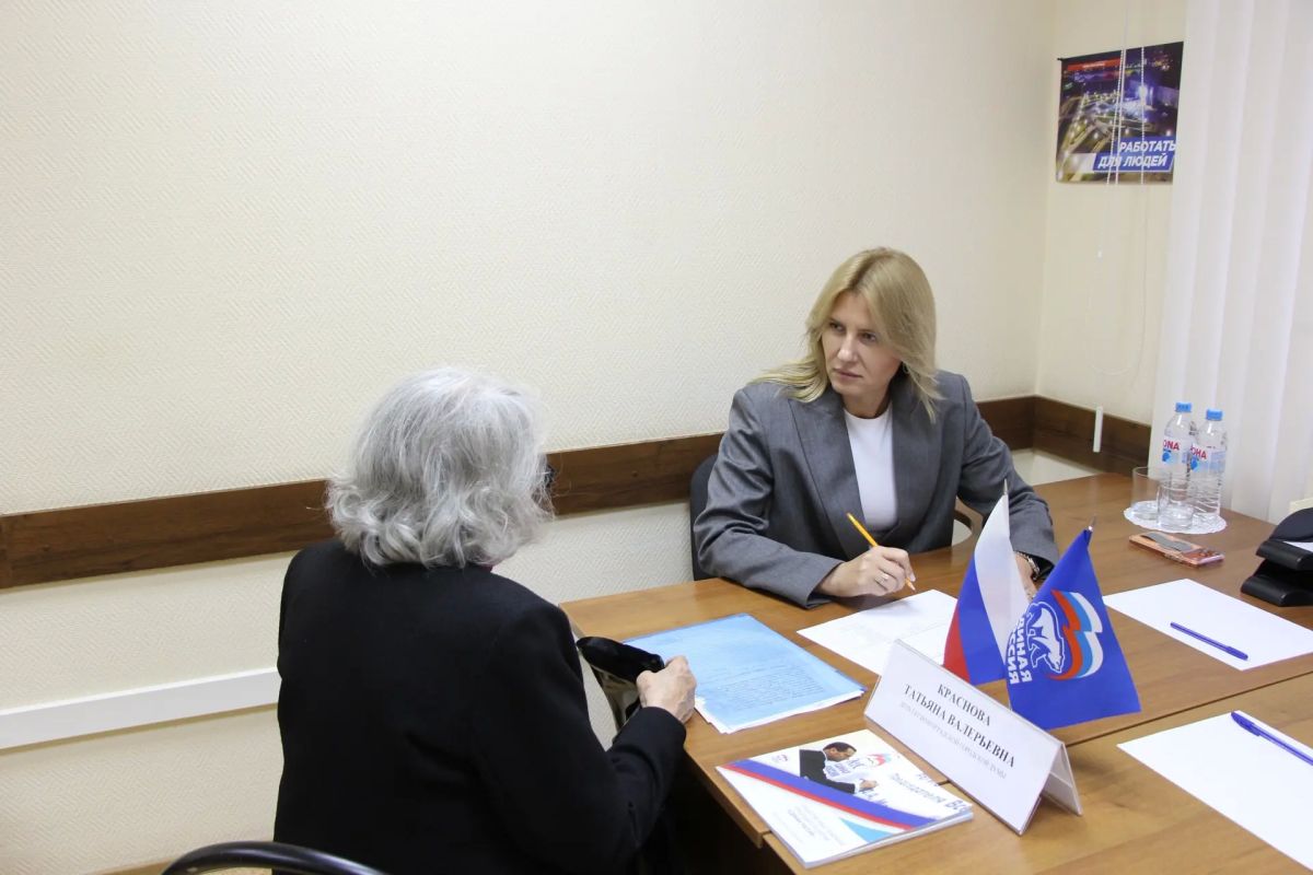 Сегодня провела приём граждан по вопросам образования и правовой помощи Сегодня провела приём граждан по вопросам образования и правовой помощи