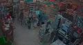 В Волгограде мужчина застрелил покупателя в магазине