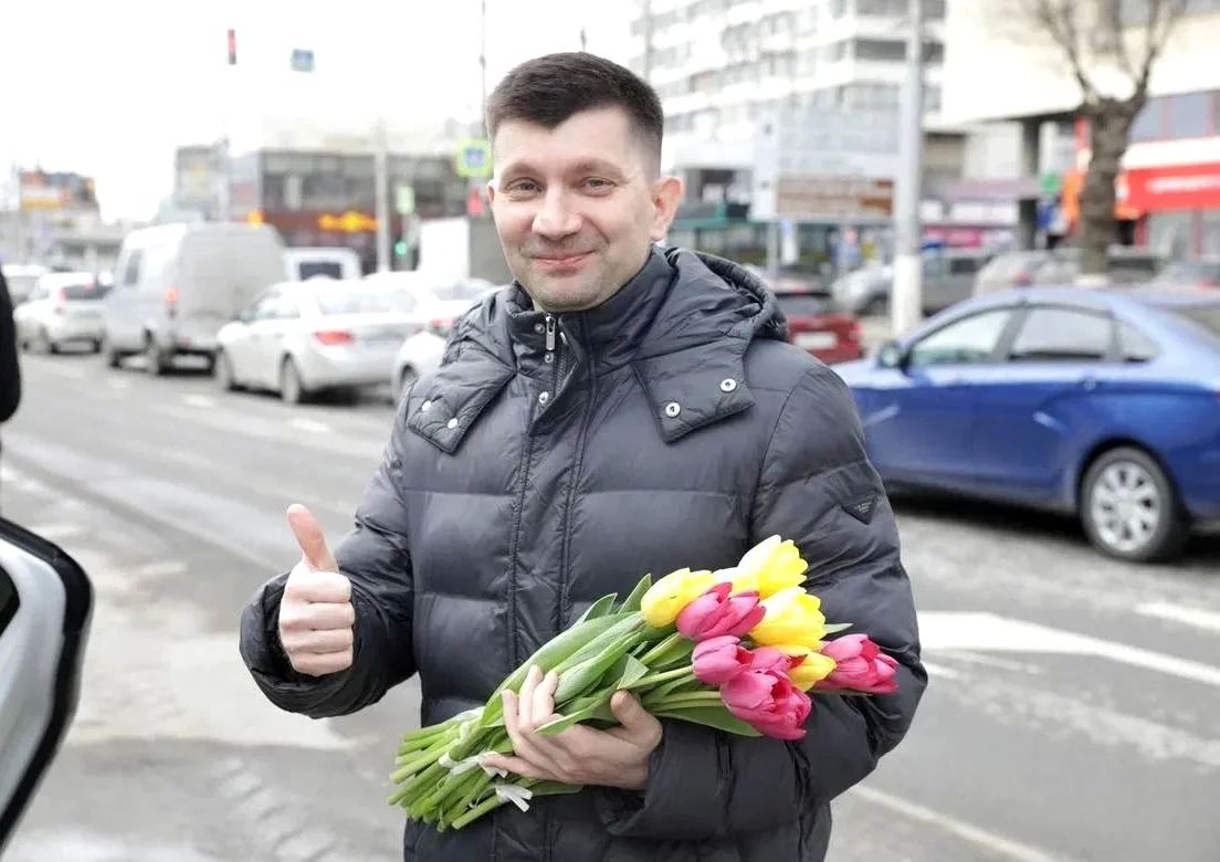Сегодня День рождения у заместителя председателя Волгоградской городской Думы Геннадия Кузнецова - ему исполняется 43 года Сегодня День рождения у заместителя председателя Волгоградской городской Думы Геннадия Кузнецова - ему исполняется 43 года