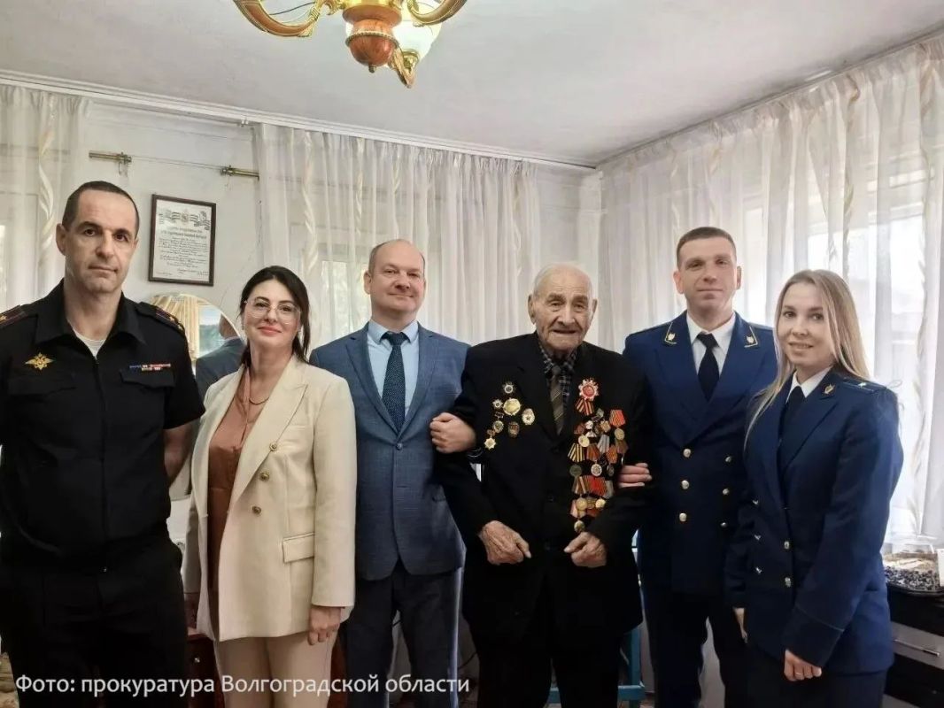 100-летний юбилей отмечает ветеран Иван Клочков из Волгограда