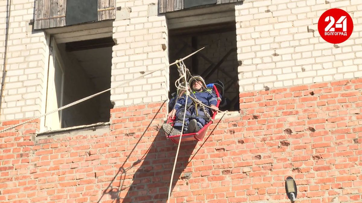 В Волгоградской области отработали действия при чрезвычайных ситуациях В Волгоградской области отработали действия при чрезвычайных ситуациях