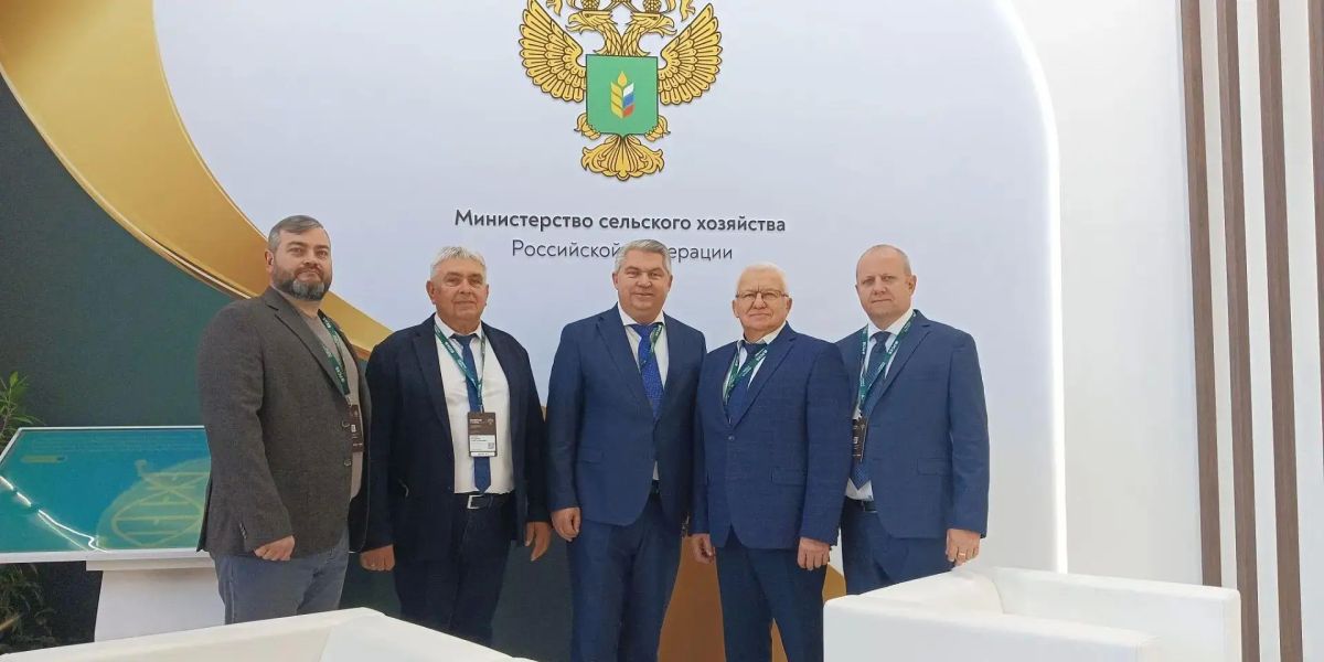 В Москве с 7 по 10 октября 2026 года проходит XXVIII Российская агропромышленная выставка «Золотая осень – 2026», посвященная технологиям эффективного роста АПК В Москве с 7 по 10 октября 2026 года проходит XXVIII Российская агропромышленная выставка «Золотая осень – 2026», посвященная технологиям эффективного роста АПК