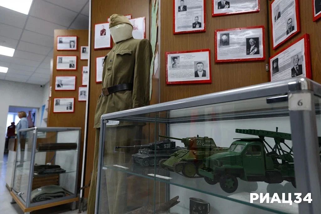 Где в Волгоградской области найти автограф сценария режиссёра киношедевра «Приходите завтра» и артефакты 8-й воздушной армии? Где в Волгоградской области найти автограф сценария режиссёра киношедевра «Приходите завтра» и артефакты 8-й воздушной армии?
