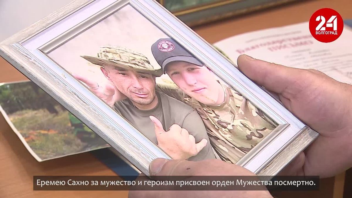 Награжденный медалью «Отец Солдата» житель Волгограда рассказал о героизме своего сына