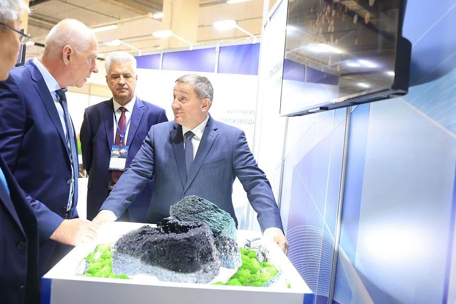 Форум-выставку «Пром-Энерго-Волга 2026» на площадке «Волгоград Арены» посетил губернатор Андрей Бочаров и заявил о проекте нового выставочного комплекса Форум-выставку «Пром-Энерго-Волга 2026» на площадке «Волгоград Арены» посетил губернатор Андрей Бочаров и заявил о проекте нового выставочного комплекса