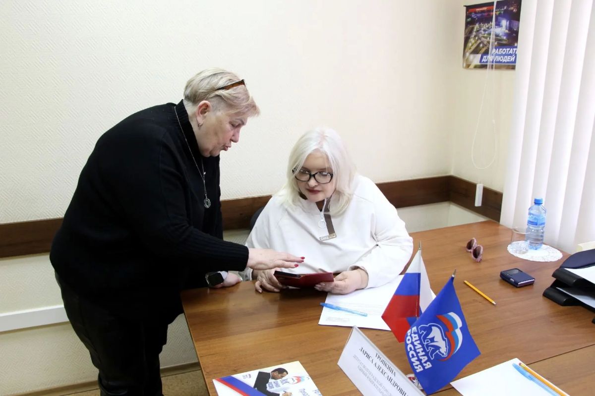 Сегодня день рождения отмечает наш депутат, чьей дружбой мы по настоящему гордимся! Сегодня день рождения отмечает наш депутат, чьей дружбой мы по настоящему гордимся!