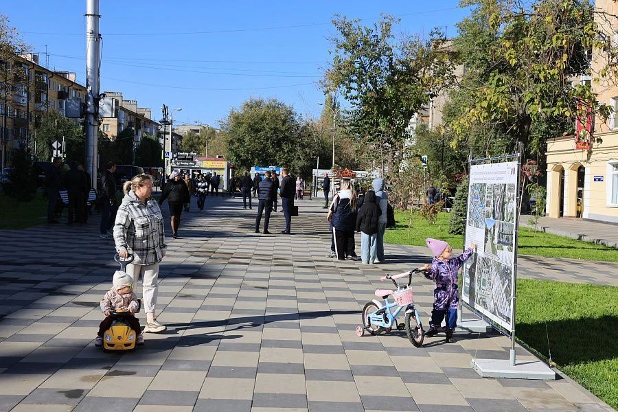 Благоустройство улицы Дзержинского завершат в следующем году Благоустройство улицы Дзержинского завершат в следующем году